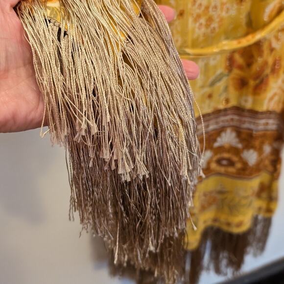 ♲ Spell Mystic Tasseled Robe in Sunflower - Picture 3 of 7